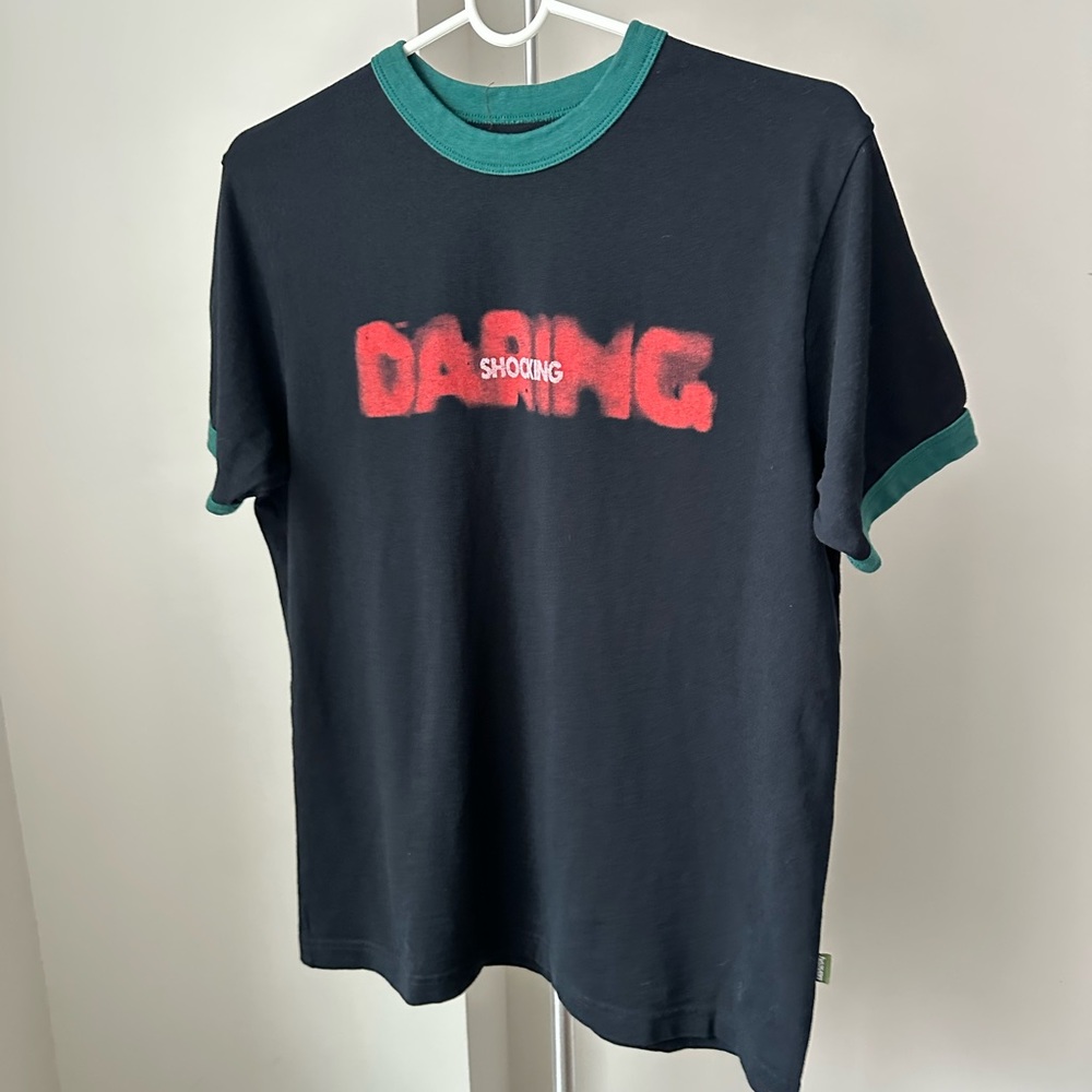 Marc Jacobs SHOKING  Black Tee